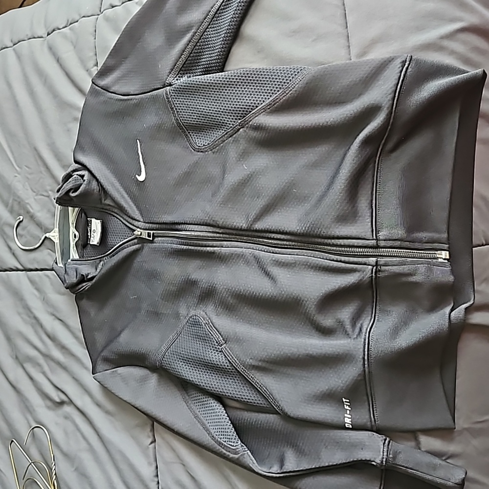 Boys nike dri-fit jacket